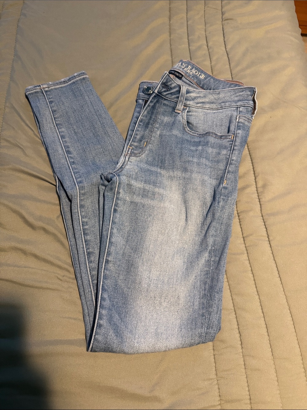 American Eagle Outfitters Faded Light Blue Skinny Jeans